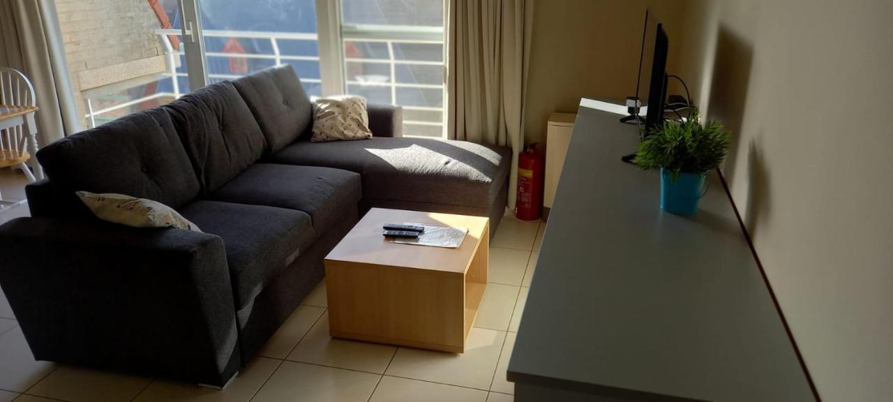 Appartement Vlakbij Zee En Duinen Bredene Luaran gambar